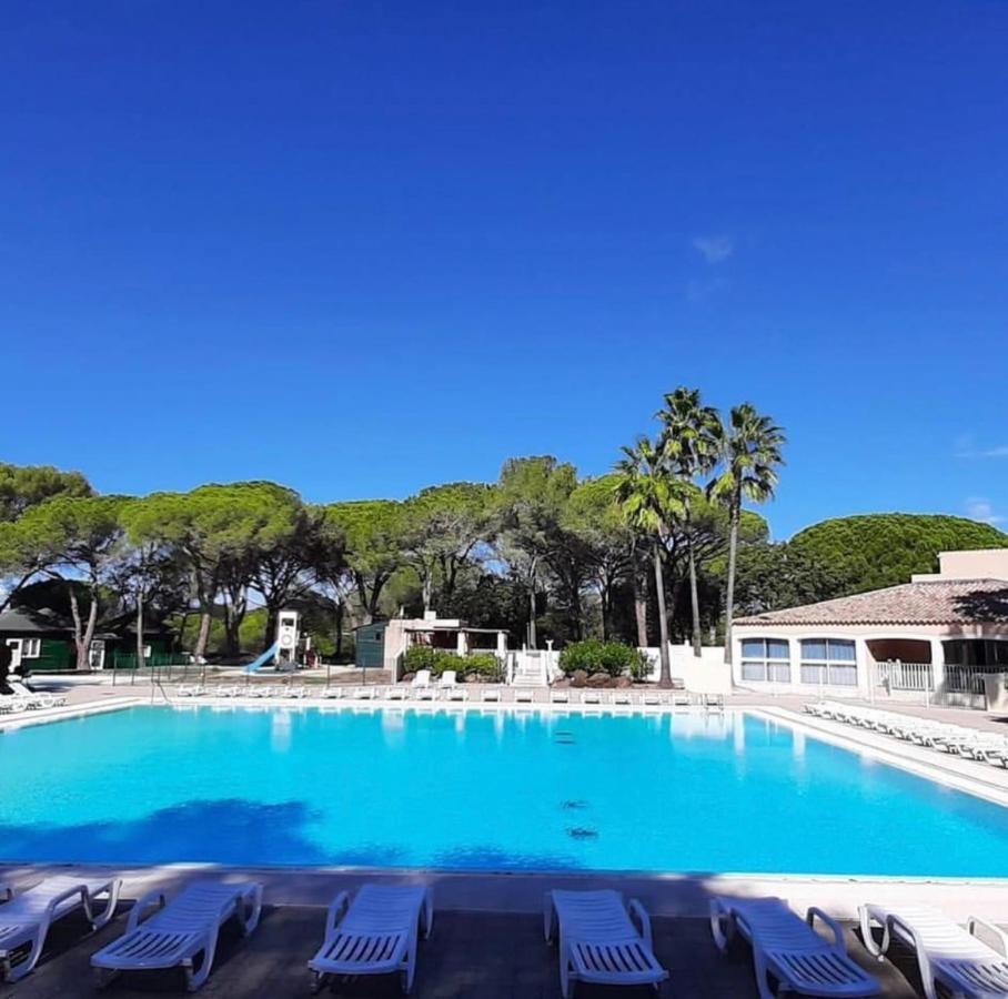 Studio Climatise Avec Piscine Saint-Raphaël Dış mekan fotoğraf